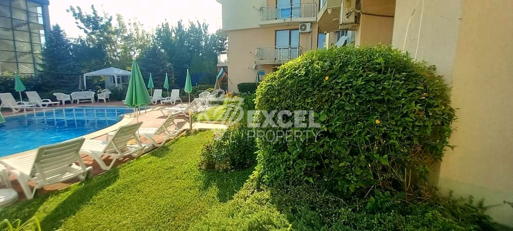 One-bedroom furnished property in Saint Vlas-sea view