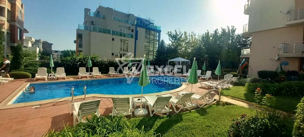 One-bedroom furnished property in Saint Vlas-sea view