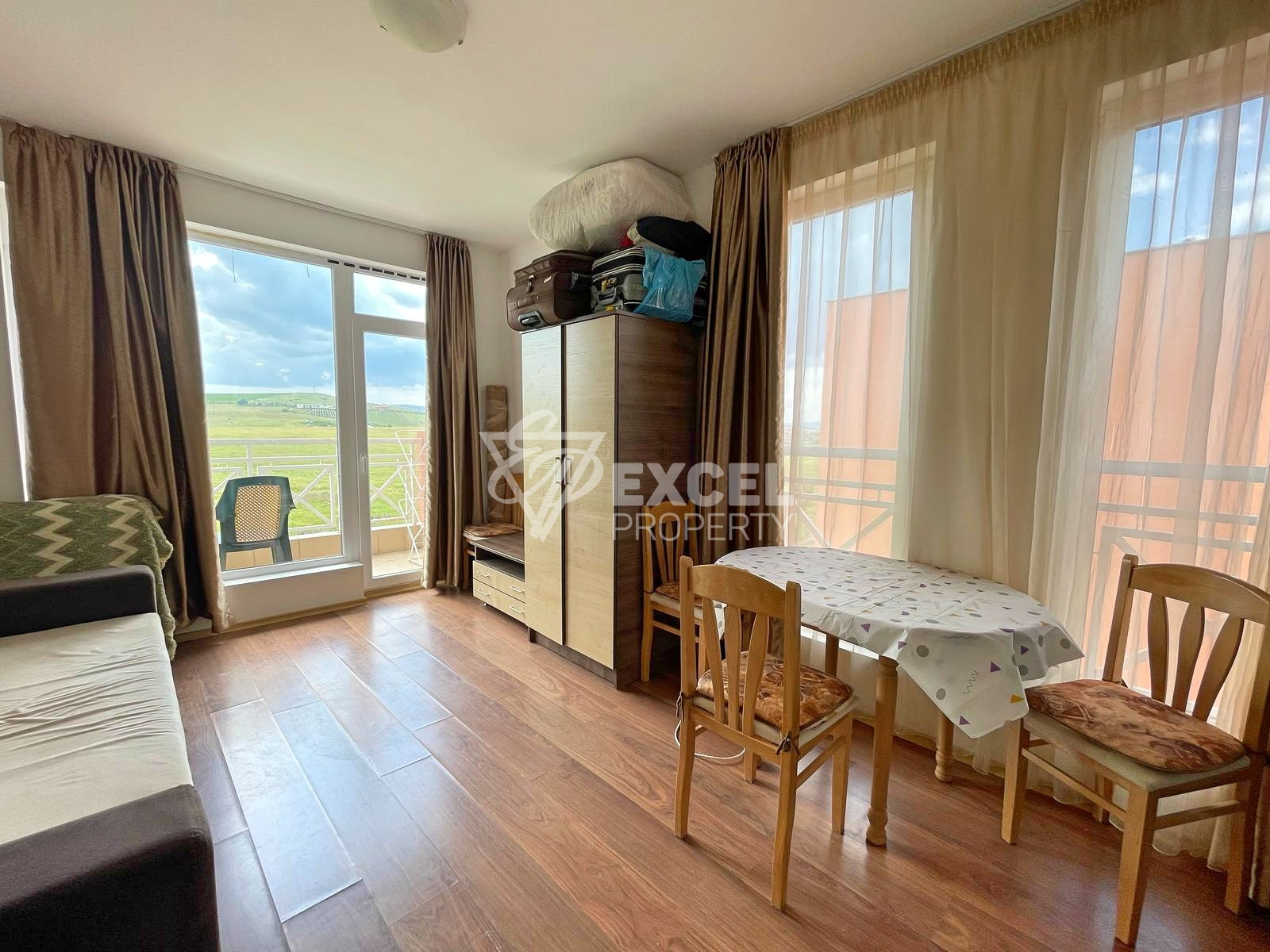 Budget studio with furniture and terrace in Sunny Day 6