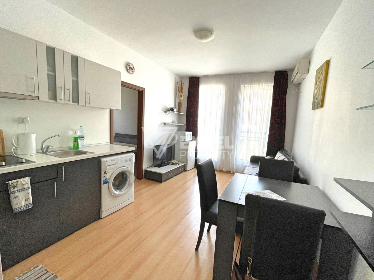 Ground floor furnished one-bedroom property