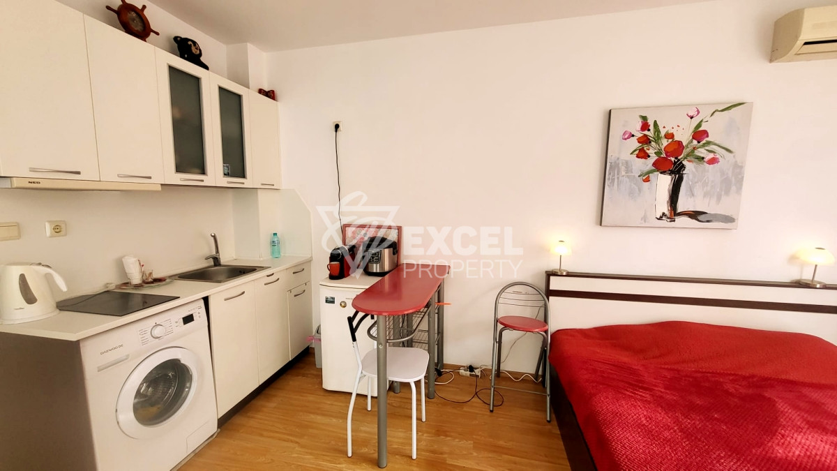 Stylish studio with balcony- Sunny Day 6, 3 km from Sunny Beach